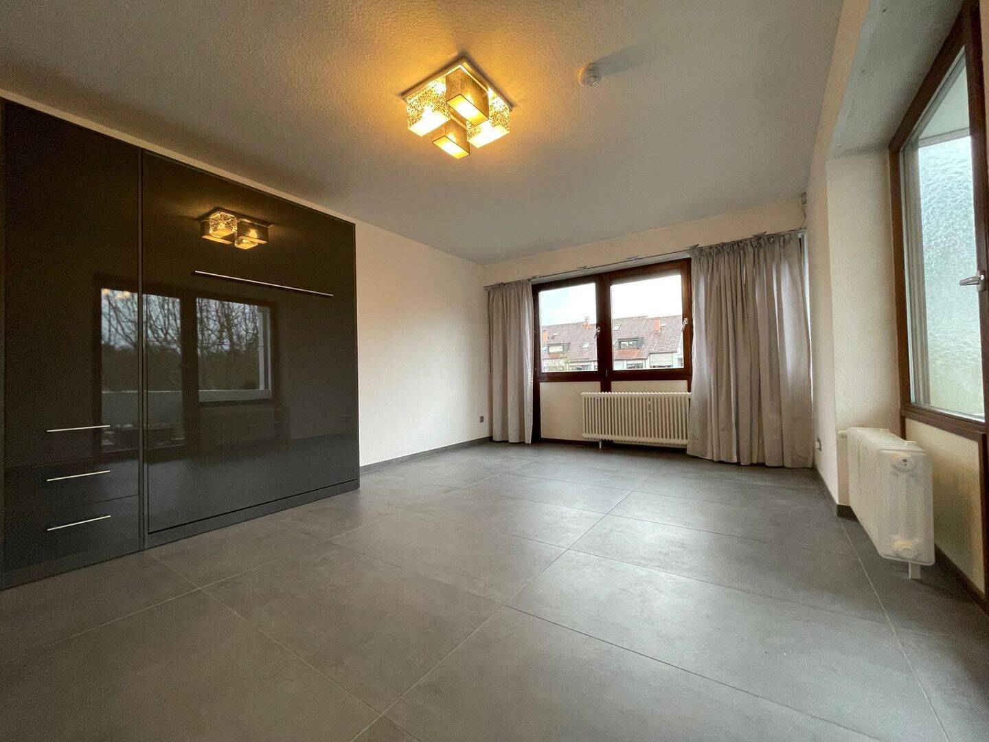Luxussaniert und teilmöbliert auf 37 qm – hier fühlen Sie sich gleich wohl, 97074 Würzburg (Frauenland Sanderau)