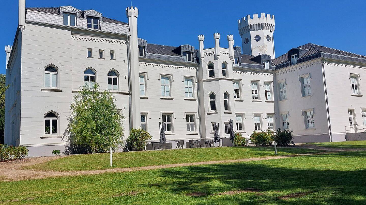 Wohnen auf Zeit – Kleine Auszeit im Schloss, 18445 Groß Mohrdorf