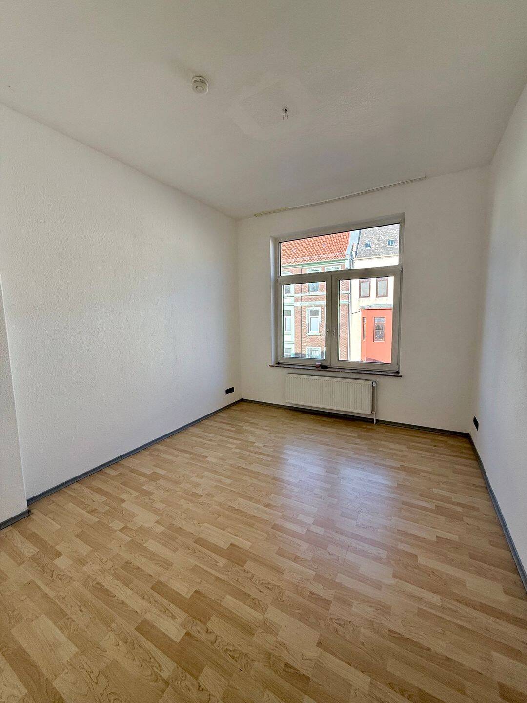 82 qm, 3 Zi., Altbauwohnung, „Alte Bürger“, 27568 Bremerhaven (Lehe Mitte Überseehafen)