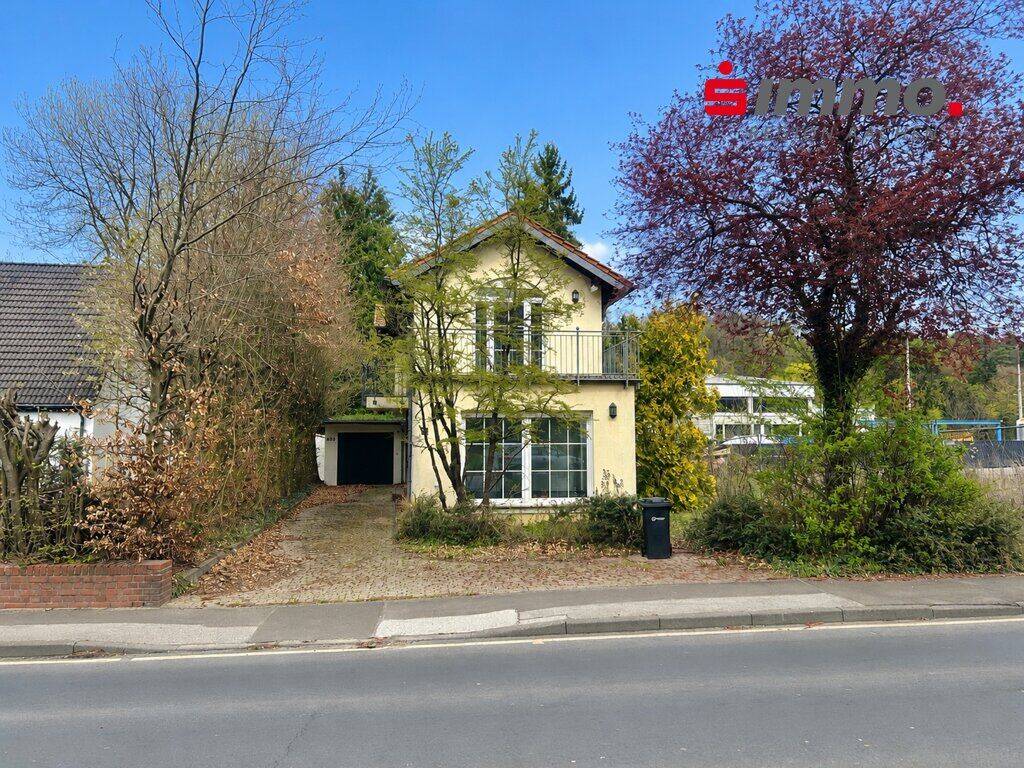 Freistehendes, energieeffizientes EFH mit großzügigem Garten, Balkonen und Garage, 52224 Stolberg (Rhld.)