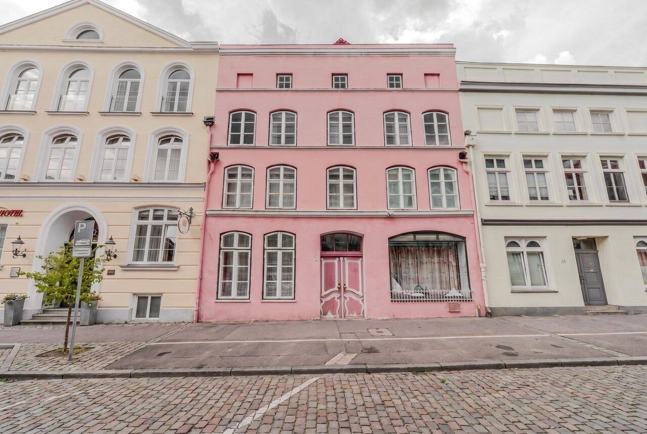 Denkmalgeschütztes Wohn- und Geschäftshaus mit Entwicklungspotenzial in Lübeck, 23552 Lübeck (Innenstadt)