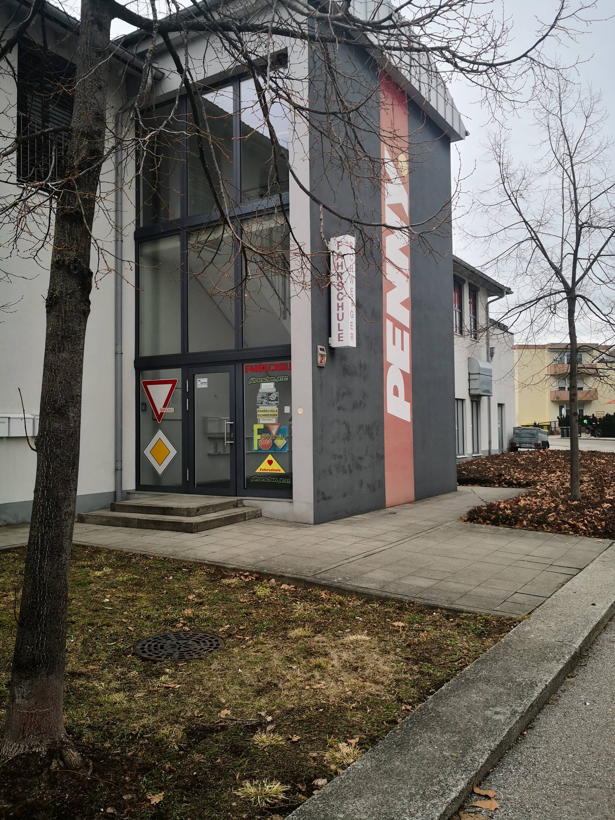 Mietwohnung, 2 Zimmer, 54 m², in Freilassing, 83395 Freilassing