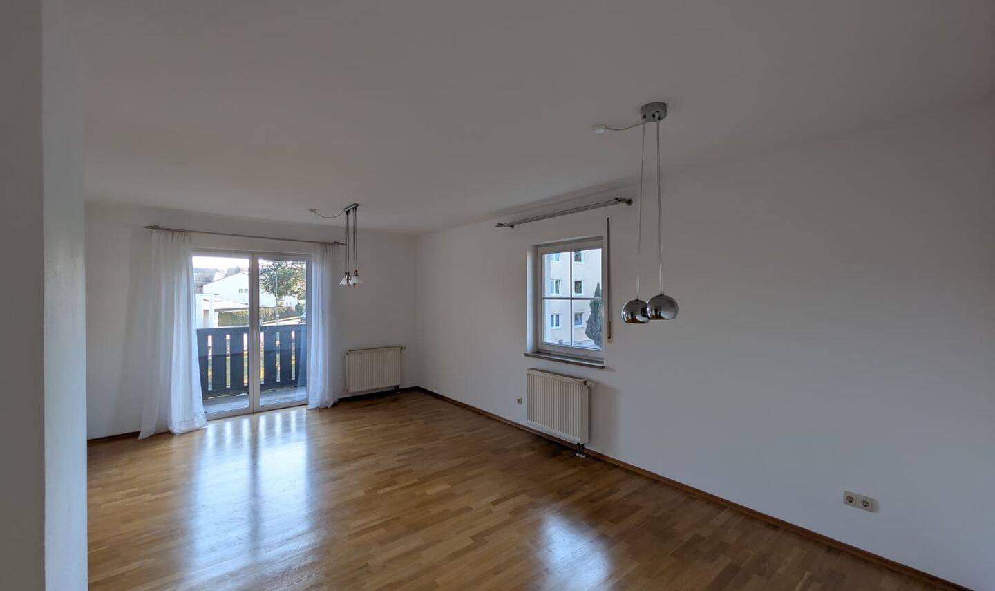 Exklusive 4-Zimmer-Wohnung mit Balkon in bester Lage von Garching bei München, 85748 Garching b. München