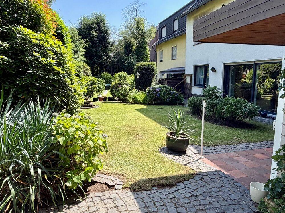 Großzügiges Wohnen auf ca. 166 m² mit Garten, Kamin und Hauscharakter – Hier wird noch renoviert, 45964 Gladbeck