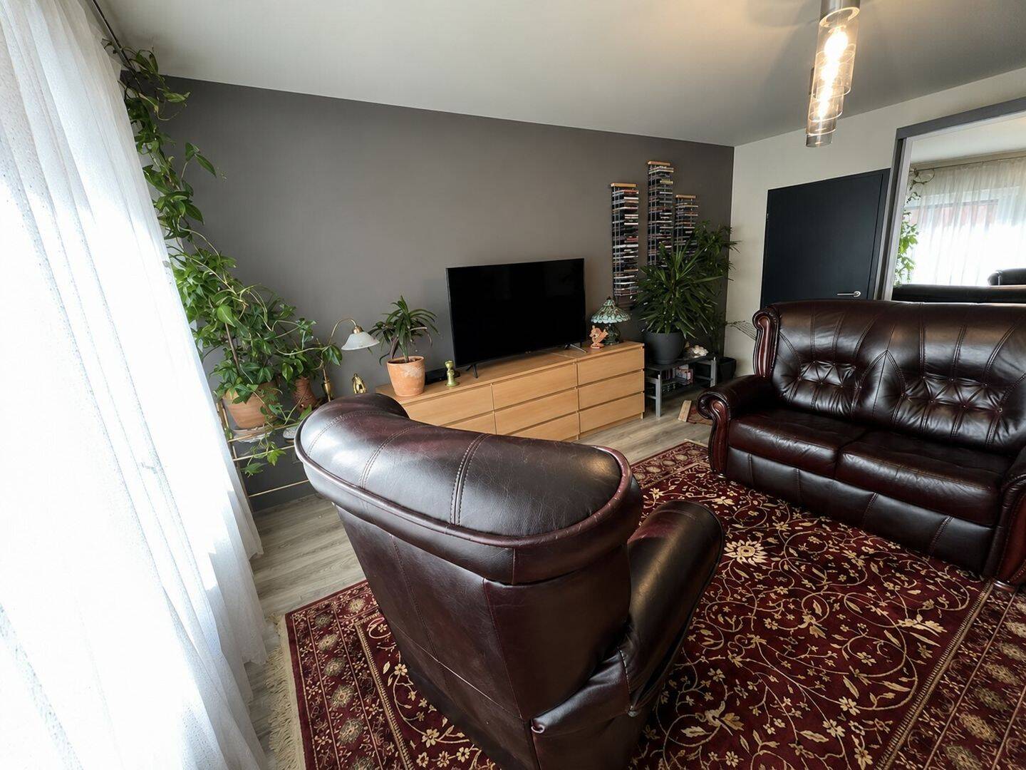 Modernisierte 3-Zimmer-Eigentumswohnung mit Garage und Balkon, 66953 Pirmasens (Innenstadt)
