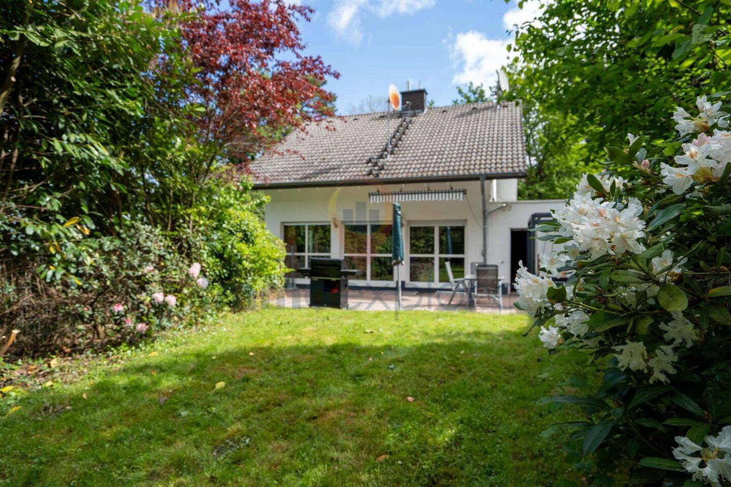 Einfamilienhaus am Waldrand ++ Gated Community Feeling, 61267 Neu-Anspach