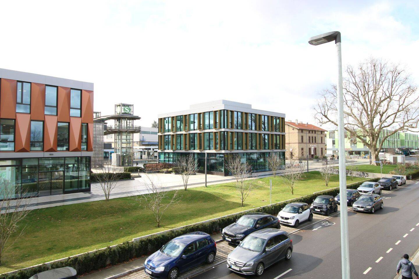 Gewerbe-Etage in Ditzingen: Top-Projektierung zu 2 Wohnungen im Sanierungsgebiet!, 71254 Ditzingen