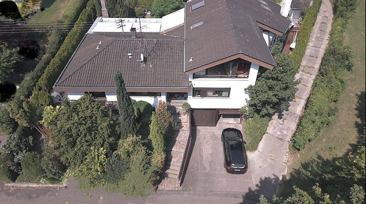 Paradiesisches Einfamilienhaus mit wundervollem Garten und Pool., 73550 Waldstetten