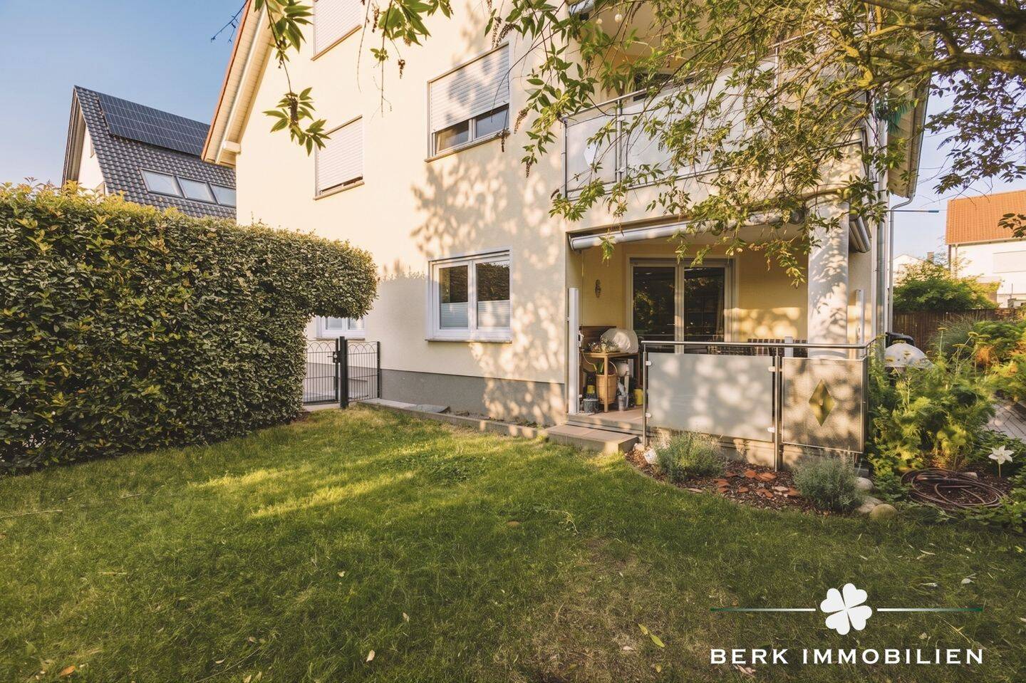 BERK Immobilien – Die attraktive Alternative zum Haus: Erdgeschosswohnung mit Garten in Kleinostheim, 63801 Kleinostheim