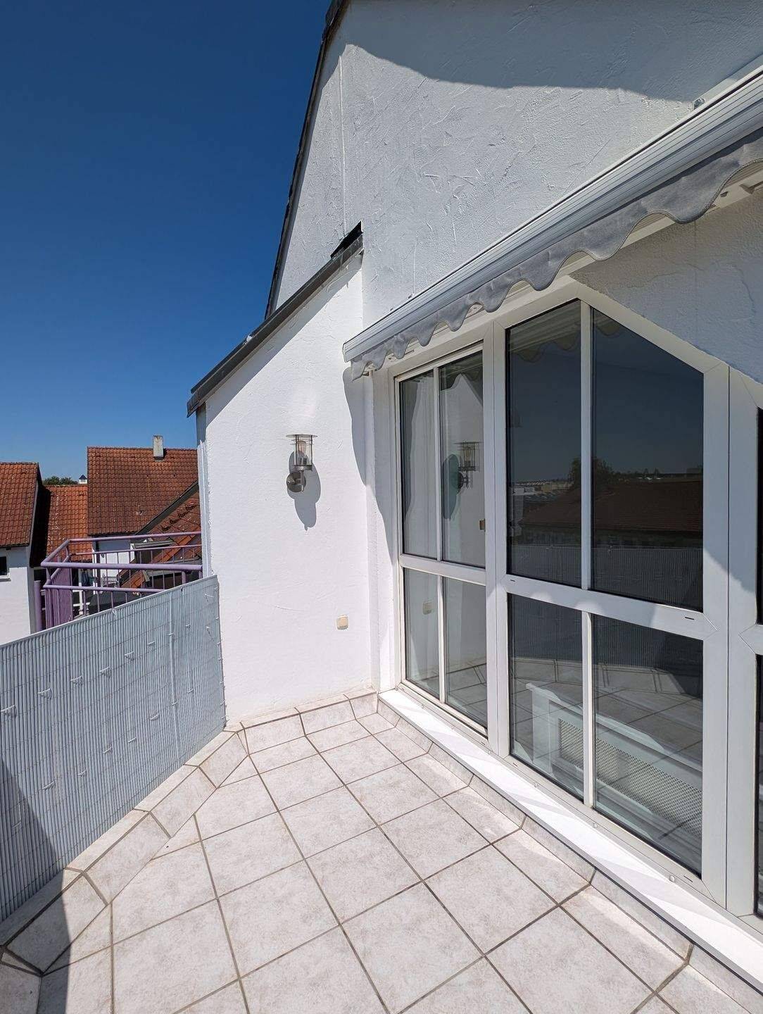 Helle 2ZKB Balkonwohnung in Neutraubling – bezugsfrei!, 93073 Neutraubling