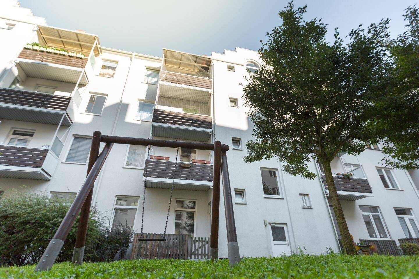 Modernisierte 3-Zimmer-Wohnung mit Balkon in Bremerhaven-Geestemünde, 27570 Bremerhaven (Geestemünde)