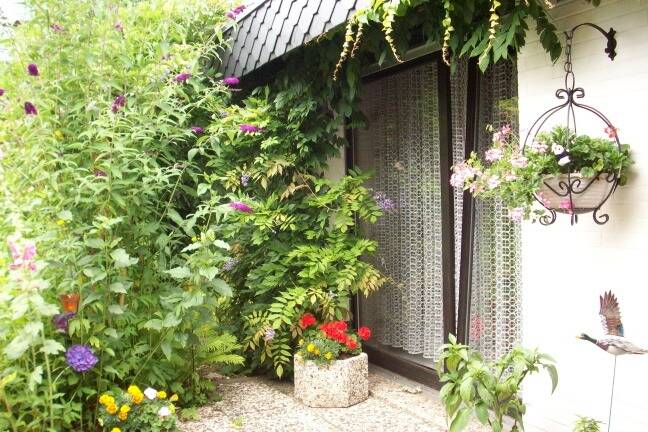 Großzügiger Winkelbungalow (Satteldach, Fußbodenheizung, Garage), 29614 Soltau