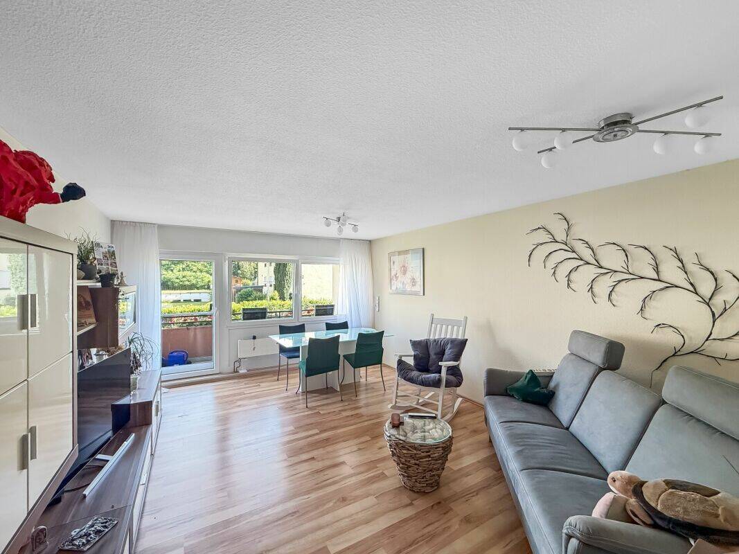 Charmante 3,5-Zimmer-Gartenwohnung in Büsingen am Hochrhein – provisionsfrei, 180 m zum Rhein, 78266 Büsingen am Hochrhein