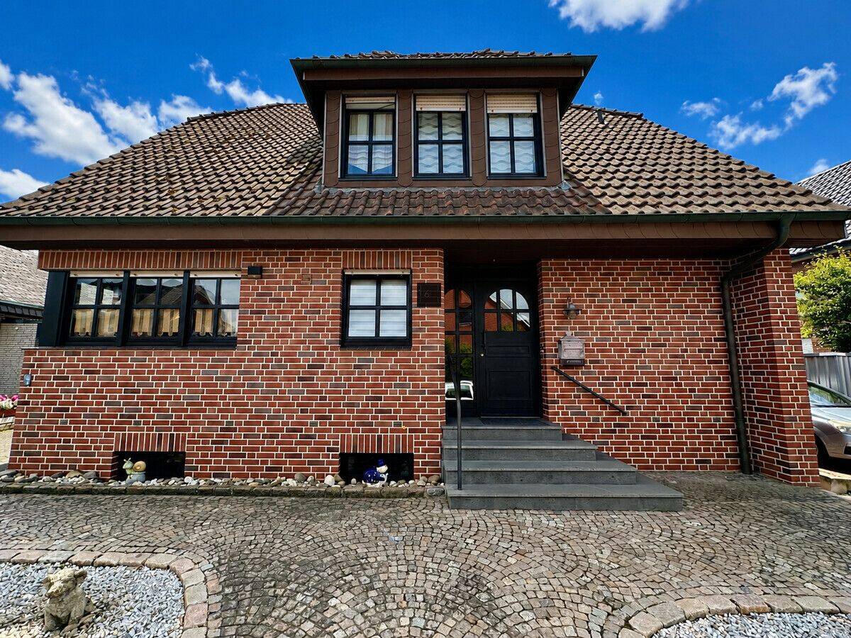 Vielseitiges 1-2-Familienhaus mit großzügigem, parkähnlichem Garten in Emsdetten, 48282 Emsdetten