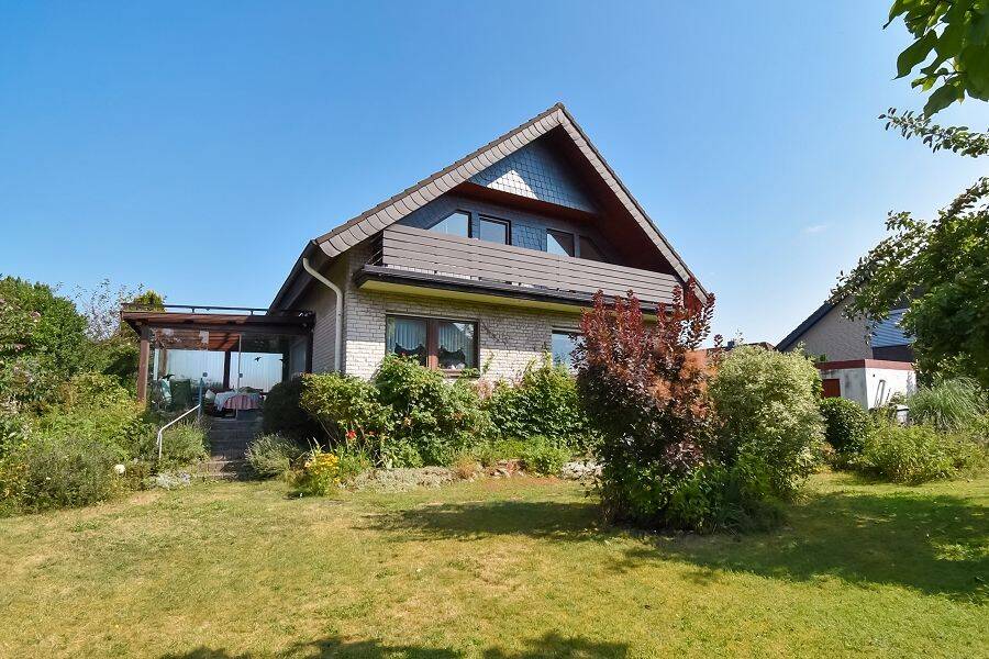Burgdorf – Schillerslage: Charmantes Einfamilienhaus mit traumhaftem Garten – ideal für Familien!, 31303 Burgdorf