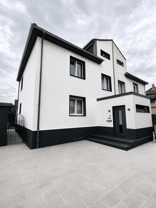 Design trifft Wohnkomfort – außergewöhnliches Zuhause für die große Familie, 46240 Bottrop (Boy Eigen)
