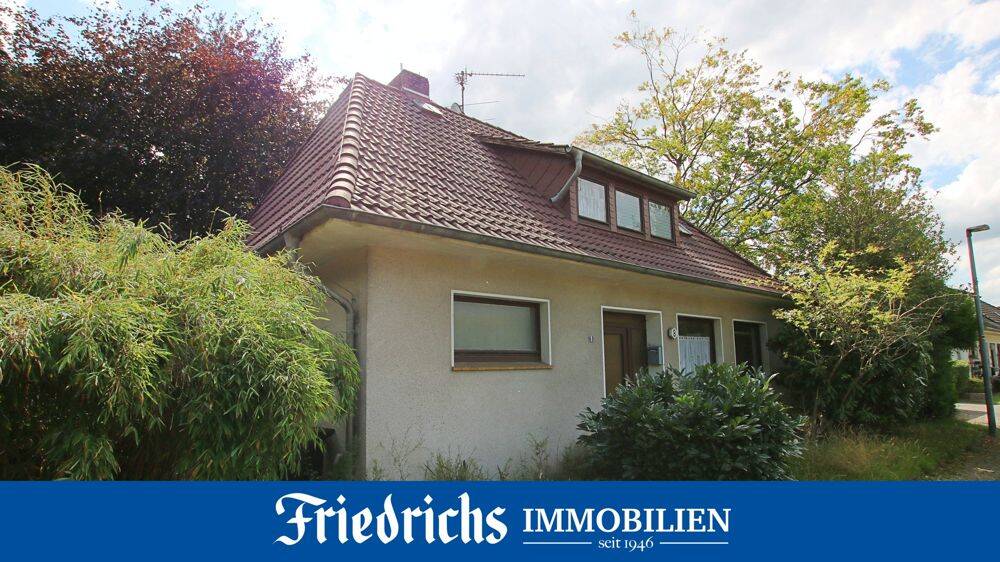 Sanierungsbedürftiges Wohnhaus mit Terrasse und Garten in Bad Zwischenahn-Helle/ alternativ Bauplatz, 26160 Bad Zwischenahn