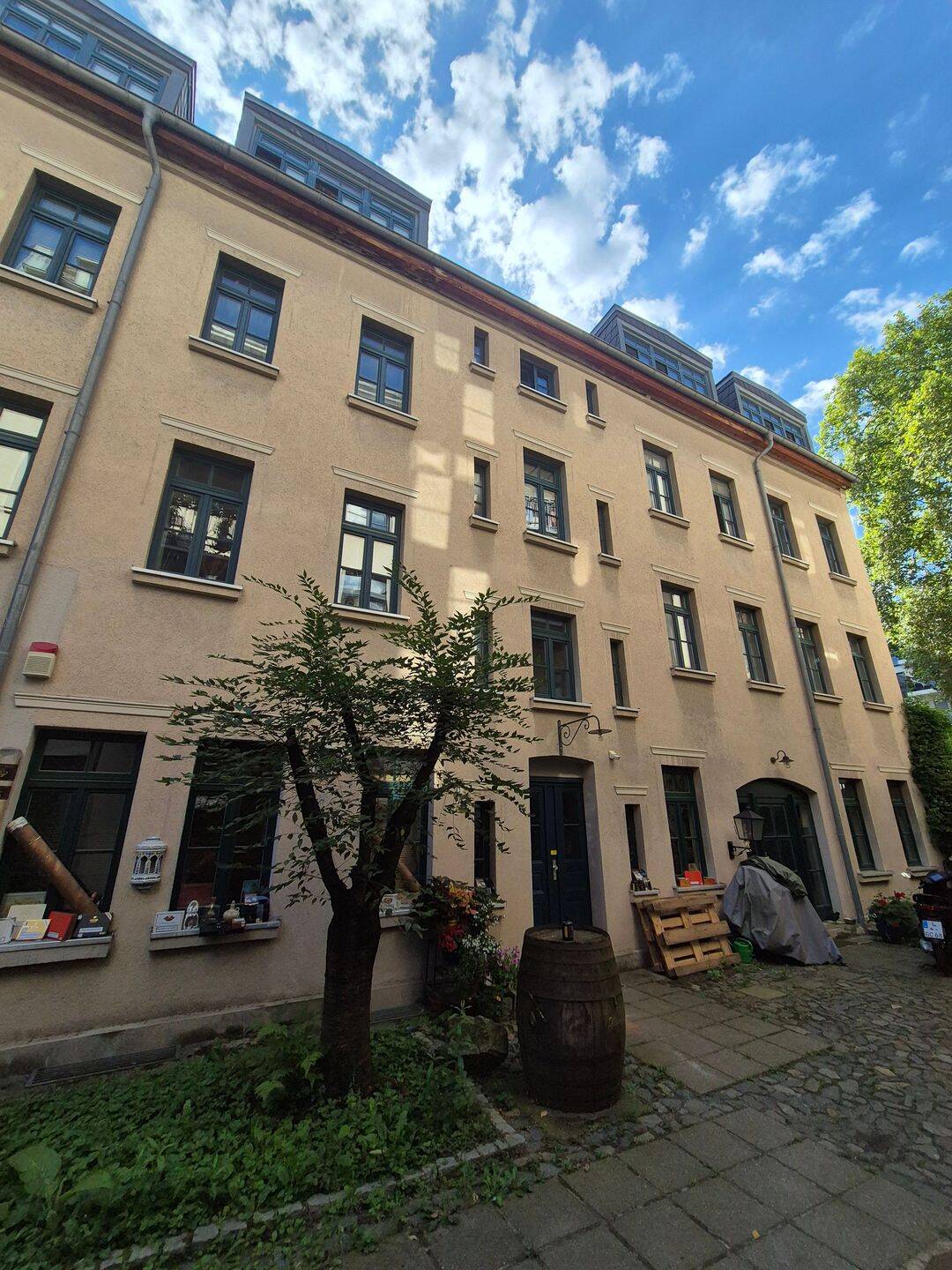 Charmante 2-Raum Wohnung mit Loggia in bester Lage der Leipziger Südvorstadt, 4275 Leipzig (Marienbrunn Südvorstadt)