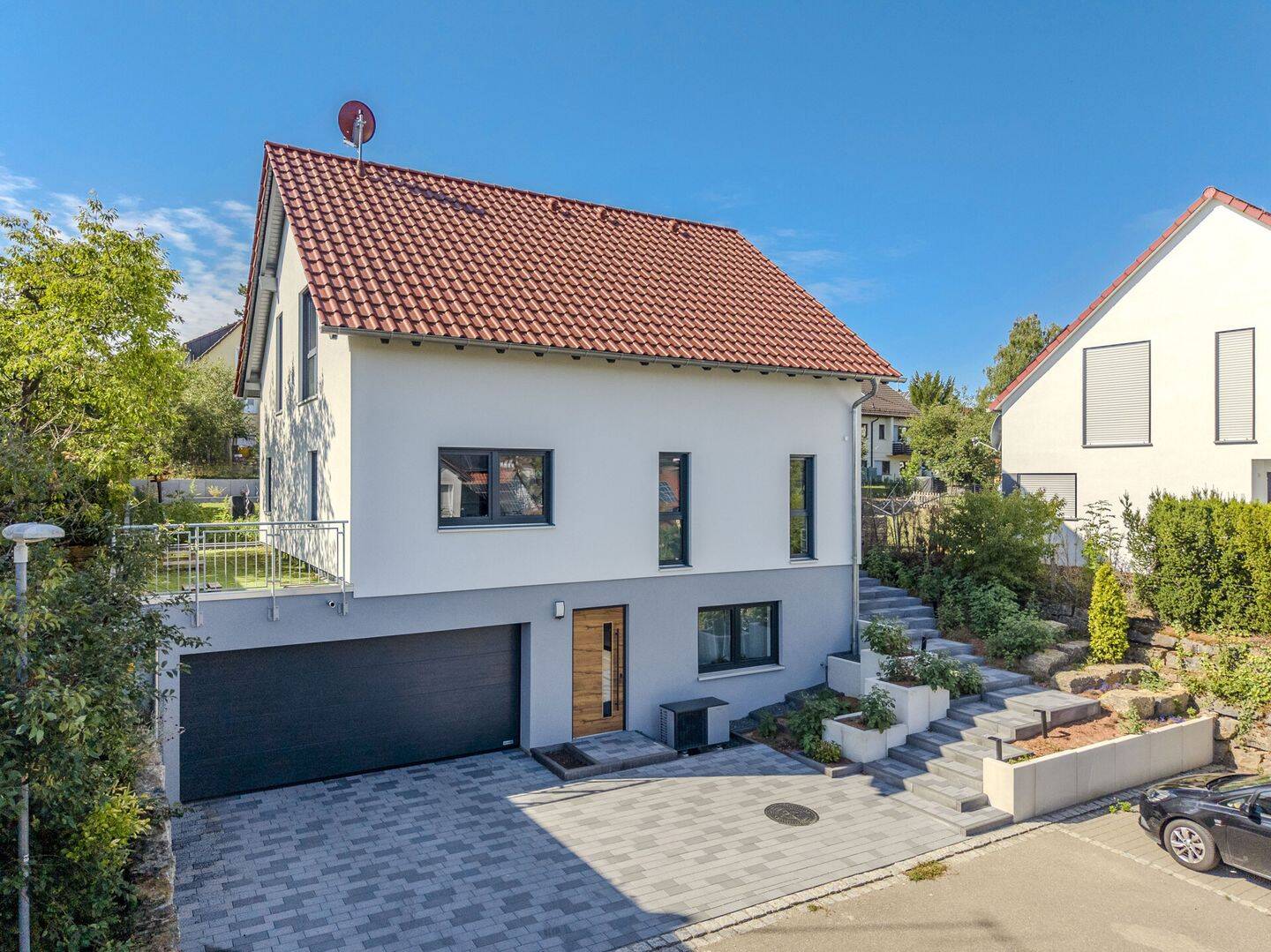 Exklusiv und neuwertig: Großzügiges Einfamilienhaus in ruhiger Lage, 74372 Sersheim