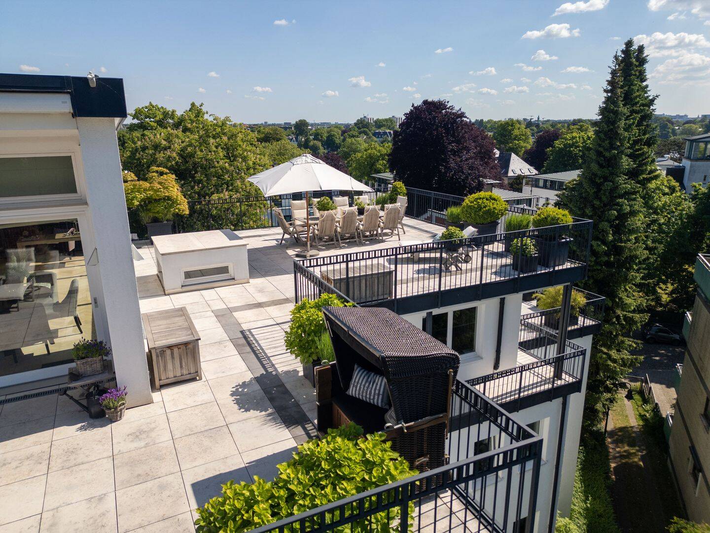 Stilvolles Penthouse auf zwei Wohnebenen in bester Lage, 20149 Hamburg (Eimsbüttel Harvestehude Rotherbaum)