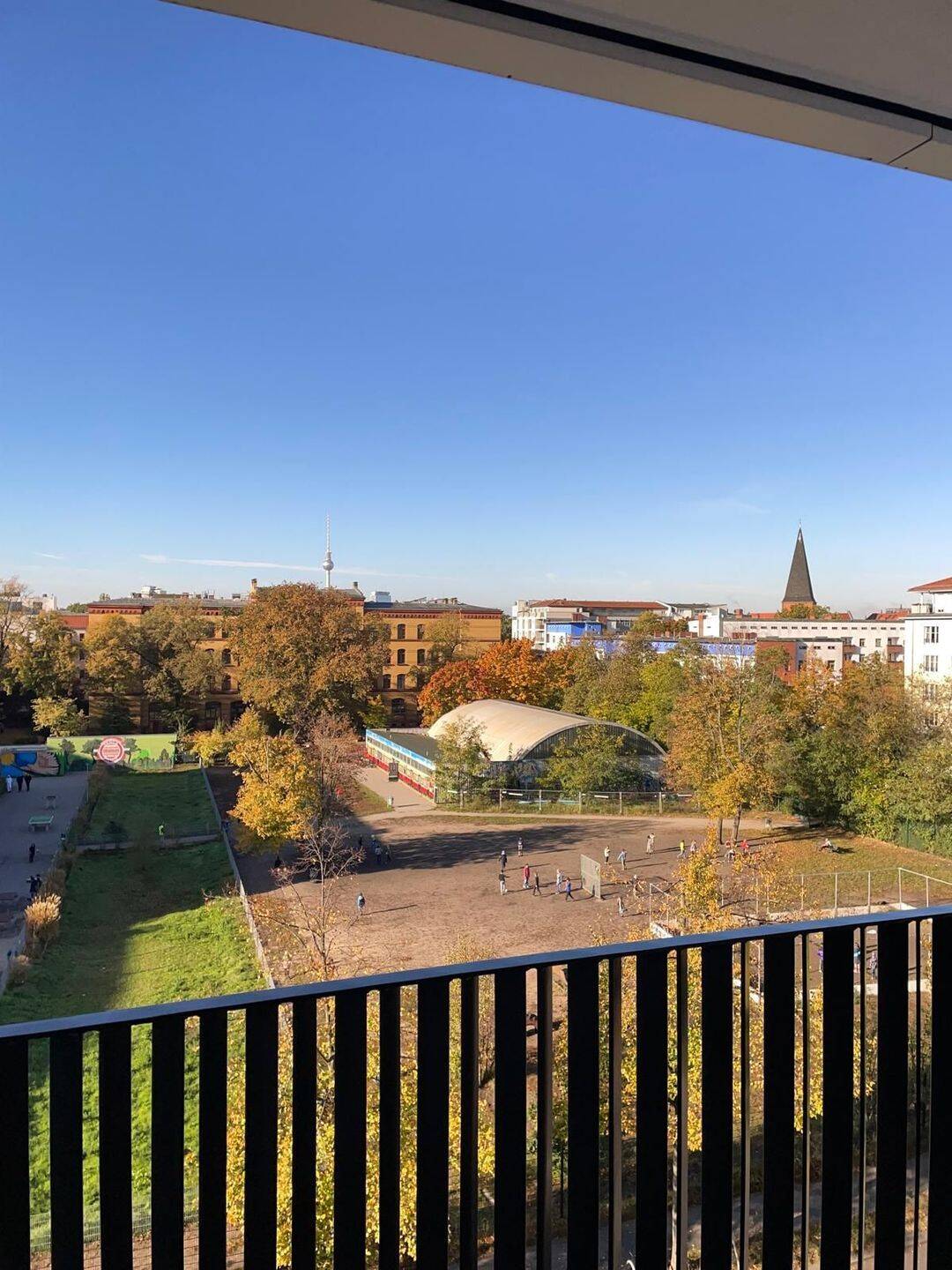 2 Zimmer Wohnung * SÜD-/WESTBALKON * Einbauküche, 10407 Berlin (Pankow Kleingartenanlage Grönland Kleingartenanlage Neues Heim Kleingartenanlage Volkspark Prenzlauer Berg Prenzlauer Berg)
