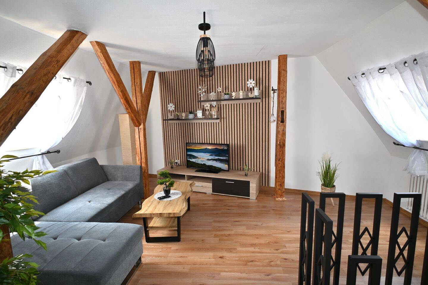 Charmantes, renoviertes Einfamilienhaus mit viel Platz für die ganze Familie – bezugsfertig, 73111 Lauterstein