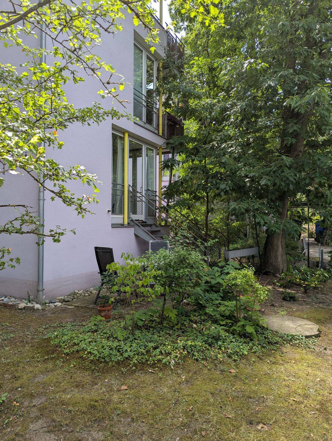 Traumhafte 2 Zimmer Wohnung mit Blick ins Grüne, 91054 Erlangen (Burgberg Erlangen-Nord Erlangen-Ost Innenstadt Sieglitzhof)