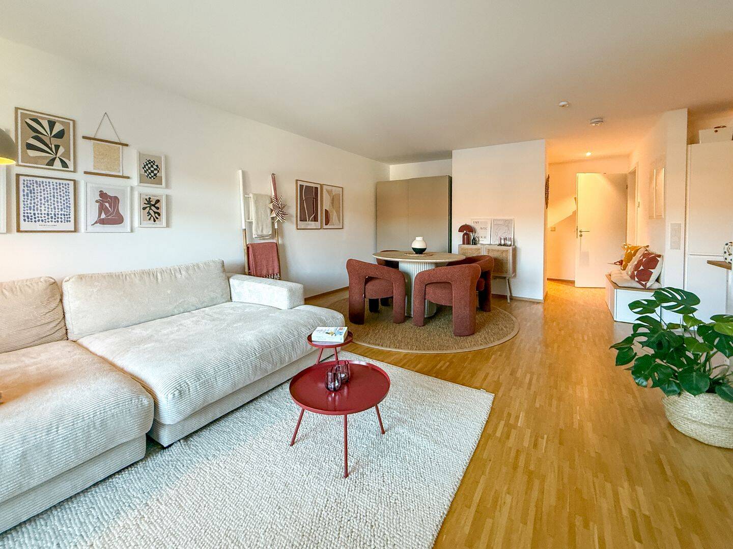 Exklusive 2-Zimmer-Wohnung in Parsdorf: Energieeffizient und Modern!, 85599 Vaterstetten