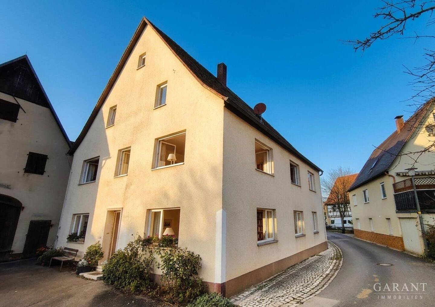 Einfamilienhaus mit Scheune & viel Platz für WG oder Lebensgemeinschaften – ca. 900 qm, 91230 Happurg