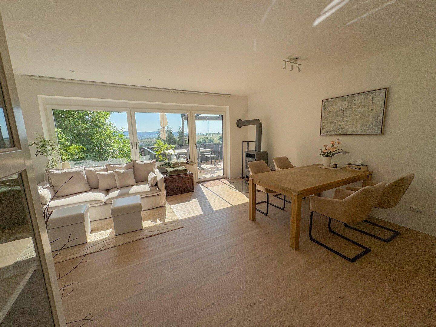 Provisionsfrei – Wohnen wie im eigenen Haus: 120m² mit Garten, Traum-Weitblick & Wellness-Faktor, 71549 Auenwald