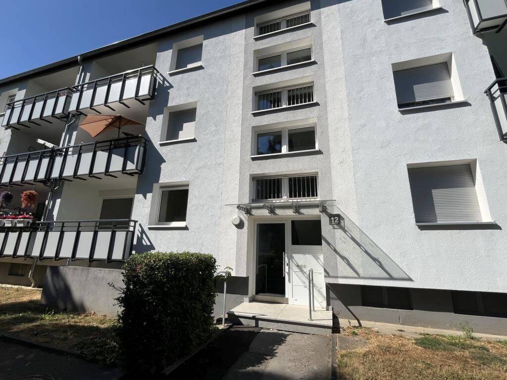 EG-Wohnung mit eigenem Garten in saniertem Haus – provisionsfreier Verkauf, 52249 Eschweiler