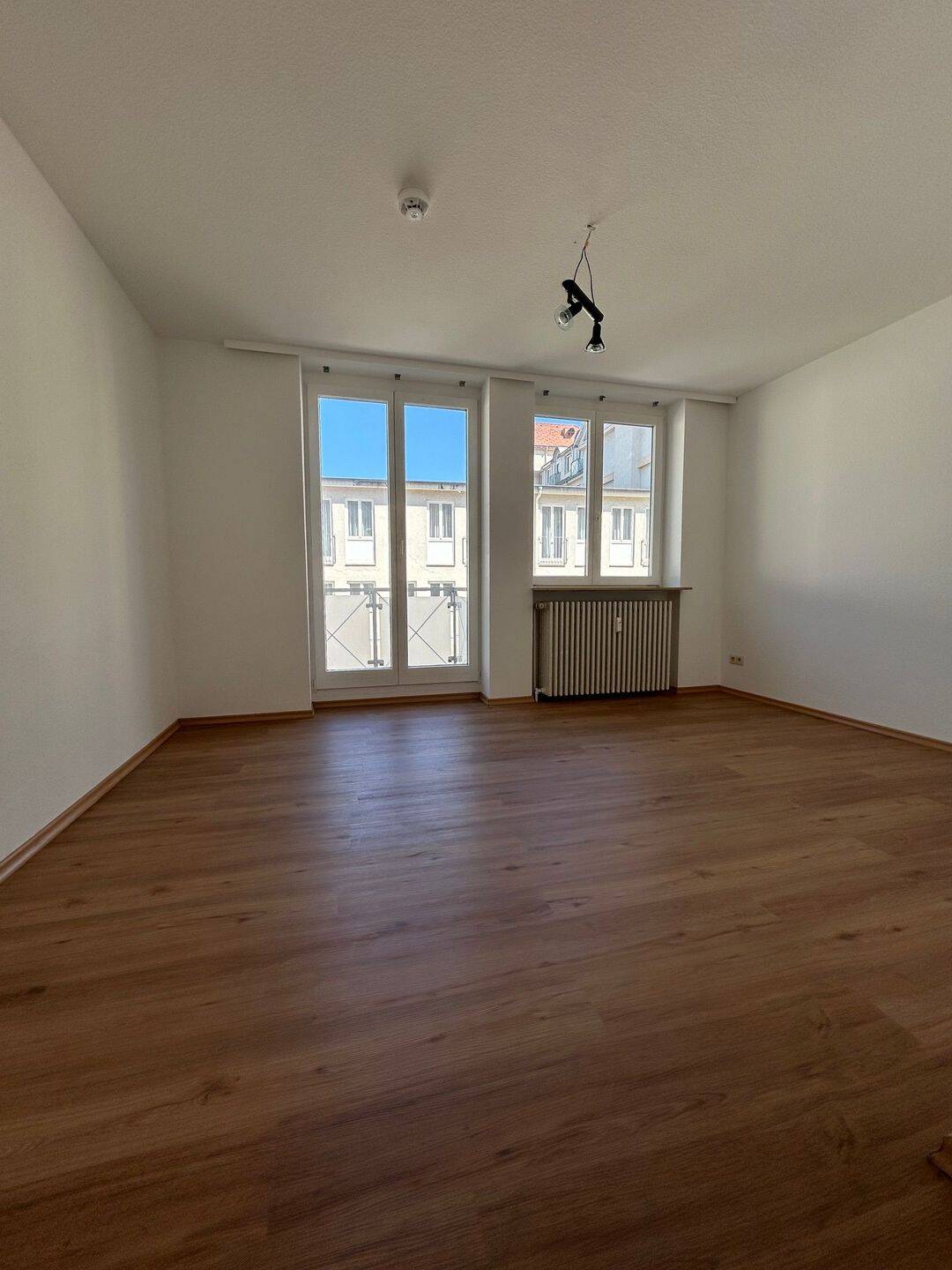 Renovierte 1-Zimmer-Wohnung mit Balkon & Stellplatz in DS, 78166 Donaueschingen