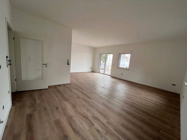 helle, attraktive NEUBAU Wohnung! ca. 115qm 4ZKB mit Balkon oder Terrasse, 56751 Polch
