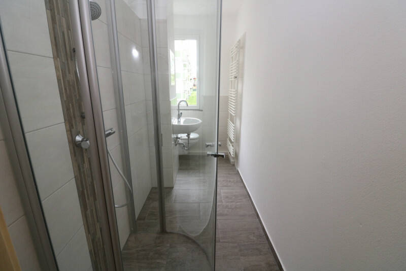 EG-Wohnung mit bodengleicher Dusche…da freuen sich nicht nur die Umzugshelfer!, 9599 Freiberg