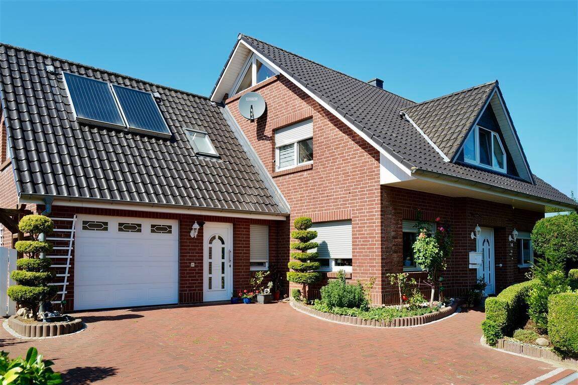 Courtagefrei Top gepflegtes Niedrigenergiehaus mit großzügigem Wohnbereich, beheiztem Wintergarten und separater Gästewohnung, 21745 Hemmoor