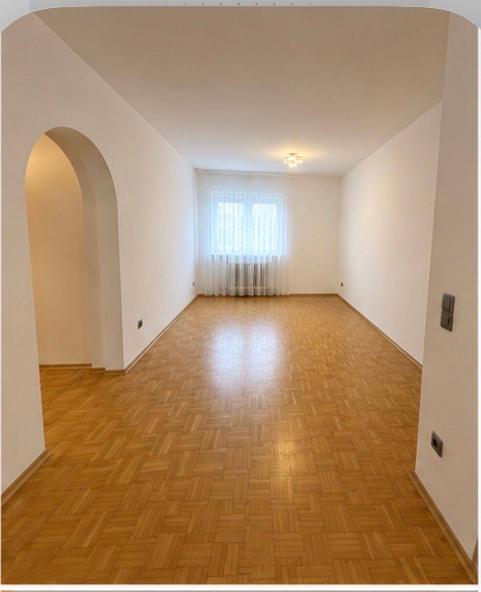 4-Zimmer-Wohnung in Neutraubling befristet 1 Jahr., 93073 Neutraubling