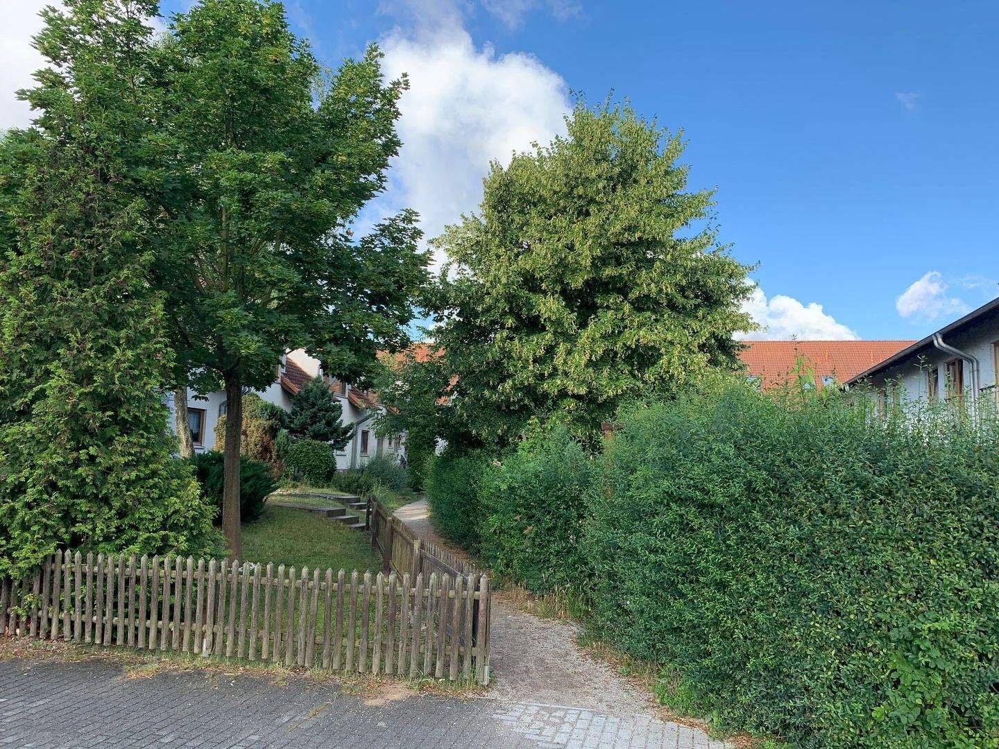 Großzügiges Reihenhaus im Dorfkern Hönow am Haussee, 15366 Hoppegarten