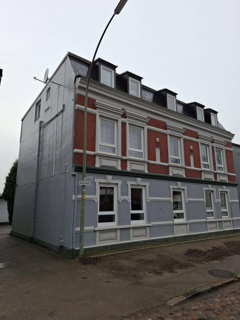 Zentral gelegen, Neu: Renoviert,Böden,Fenster & Einbauküche,inkl.KFZ Stellplatz,Wärmegedämmt, 25336 Elmshorn