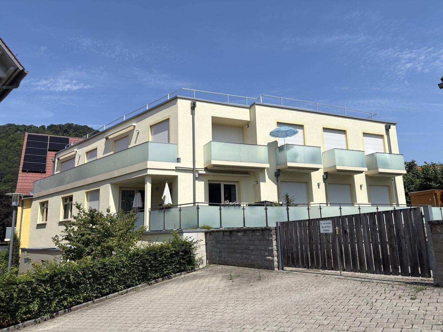 Neuwertig, modern und altersgerecht – 3,5-Zimmer-Eigentumswohnung in der Ortsmitte!, 73337 Bad Überkingen