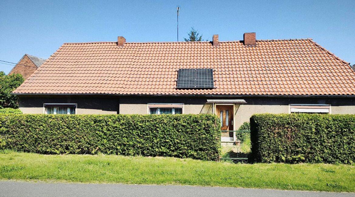 Landhaus am Schlabendorfer See, umgeben von 4000 m² erstklassigem Bauerwartungsland., 15926 Luckau