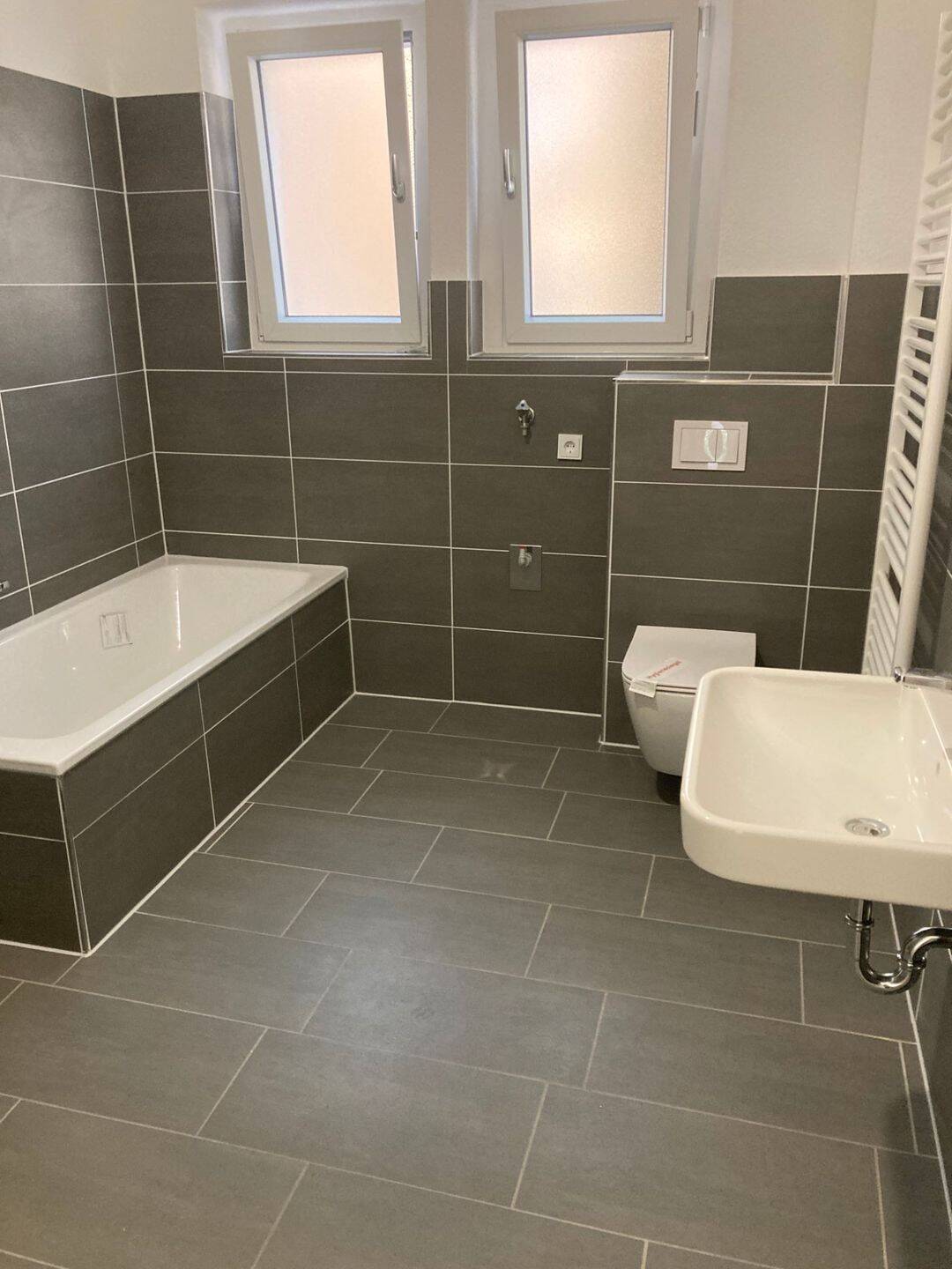 *** Sie träumen von einer modernisierten Altbauwohnung.. hier sind Sie richtig ***, 45145 Essen (Frohnhausen Holsterhausen)