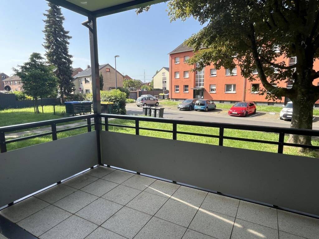 Viel Platz für eine Familie in schöner Wohnlage von Eschweiler-Dürwiß, 52249 Eschweiler