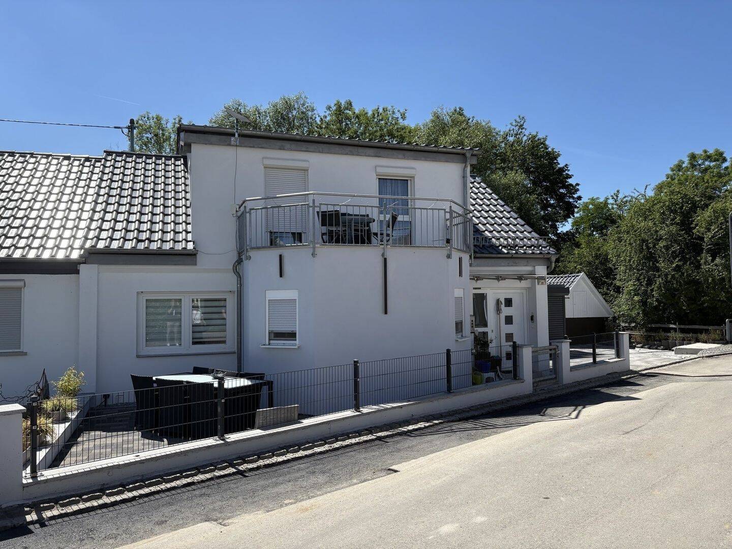 Sanierte DHH mit schönem Grundstück in ruhiger Lage!, 73333 Gingen an der Fils