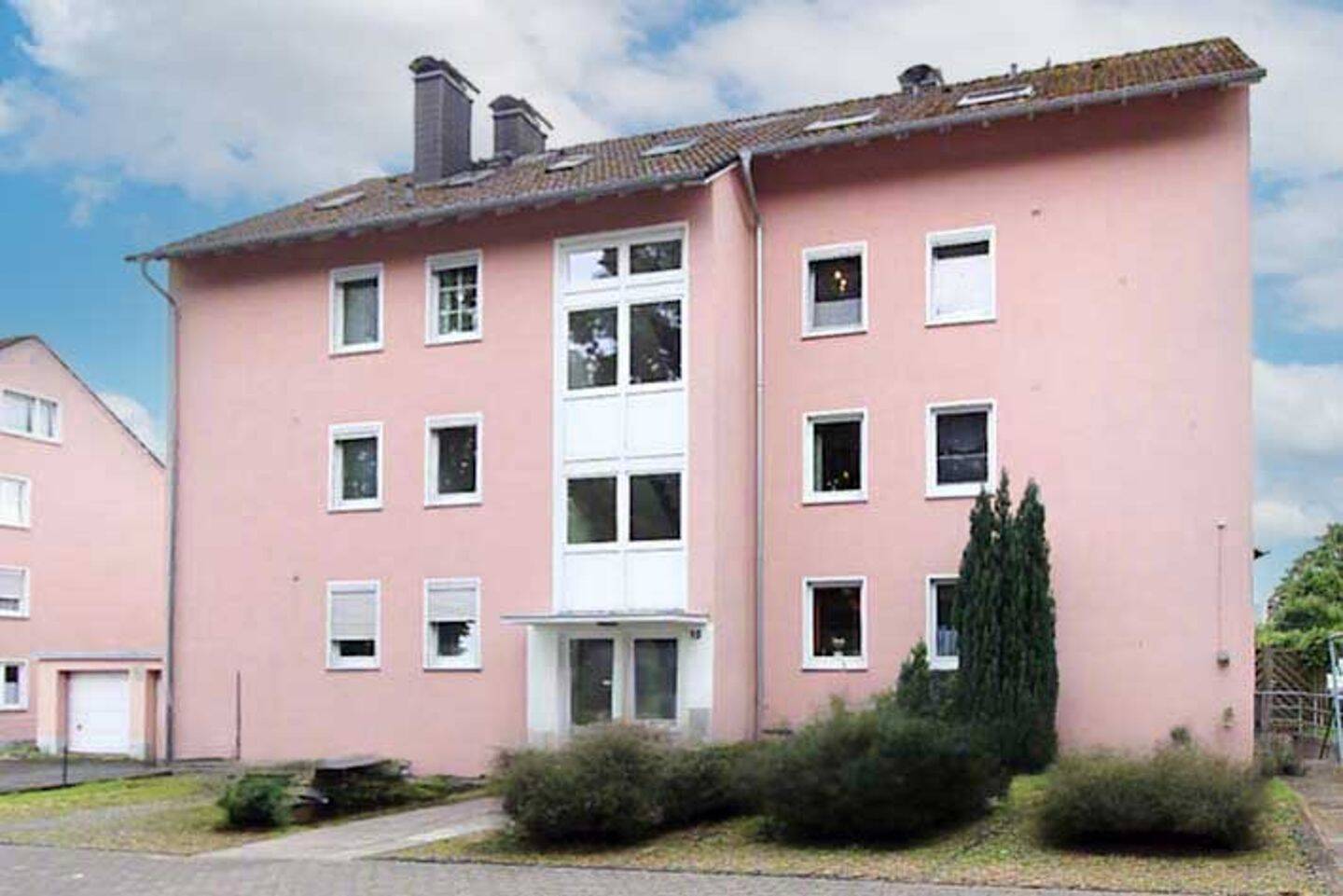 Gepflegte 3-Zimmer-Wohnung mit Balkon und Stellplatz in Bielefeld-Brake, 33729 Bielefeld (Altenhagen Brake Milse)