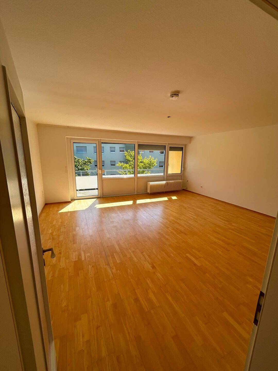 @ sofort-Frei, 3,5 Zimmer mit 114 qm Zuhause, wo der Wald direkt vor der Haustür beginnt @, 97422 Schweinfurt