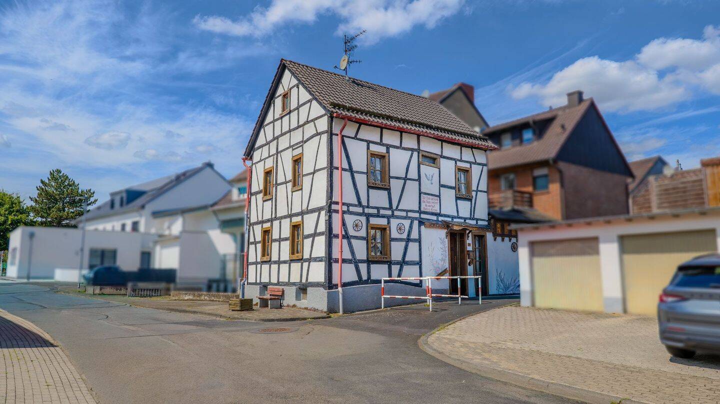 Charmantes Fachwerkhäuschen mit Potential in Wachtberg-Adendorf, 53343 Wachtberg