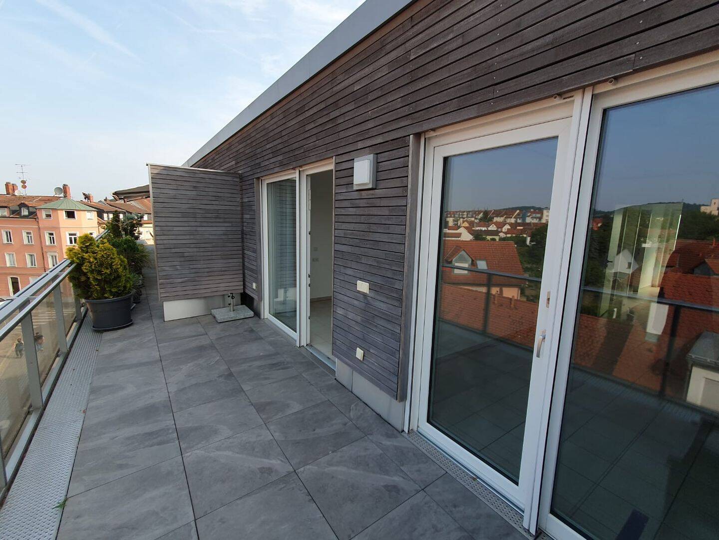 Barrierefreie 3-Zimmer-Wohnung mit Dachterrasse – Ärzte, Apotheke und Tagespflege im Haus, 96050 Bamberg (Bamberg)