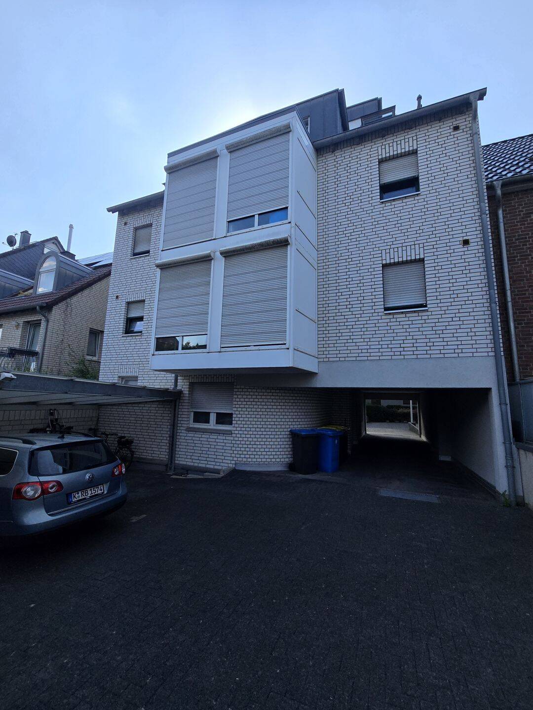 Familienfreundliche Maisonette mit großzügigem Raumkonzept und Terrasse, 50859 Köln (Lindenthal Lövenich Weiden Widdersdorf)