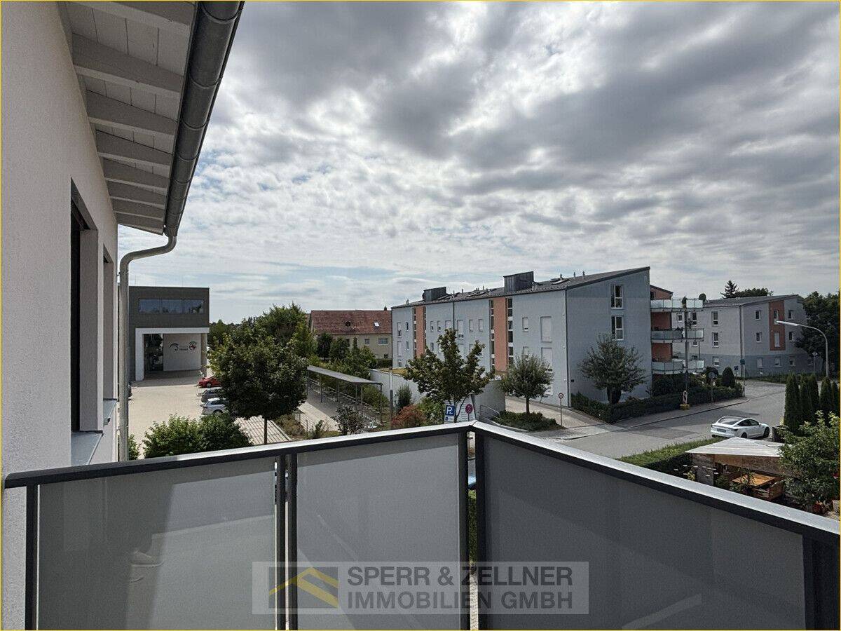 Erding – 1-Zimmer-Wohnung mit sonnigem Balkon, 85435 Erding