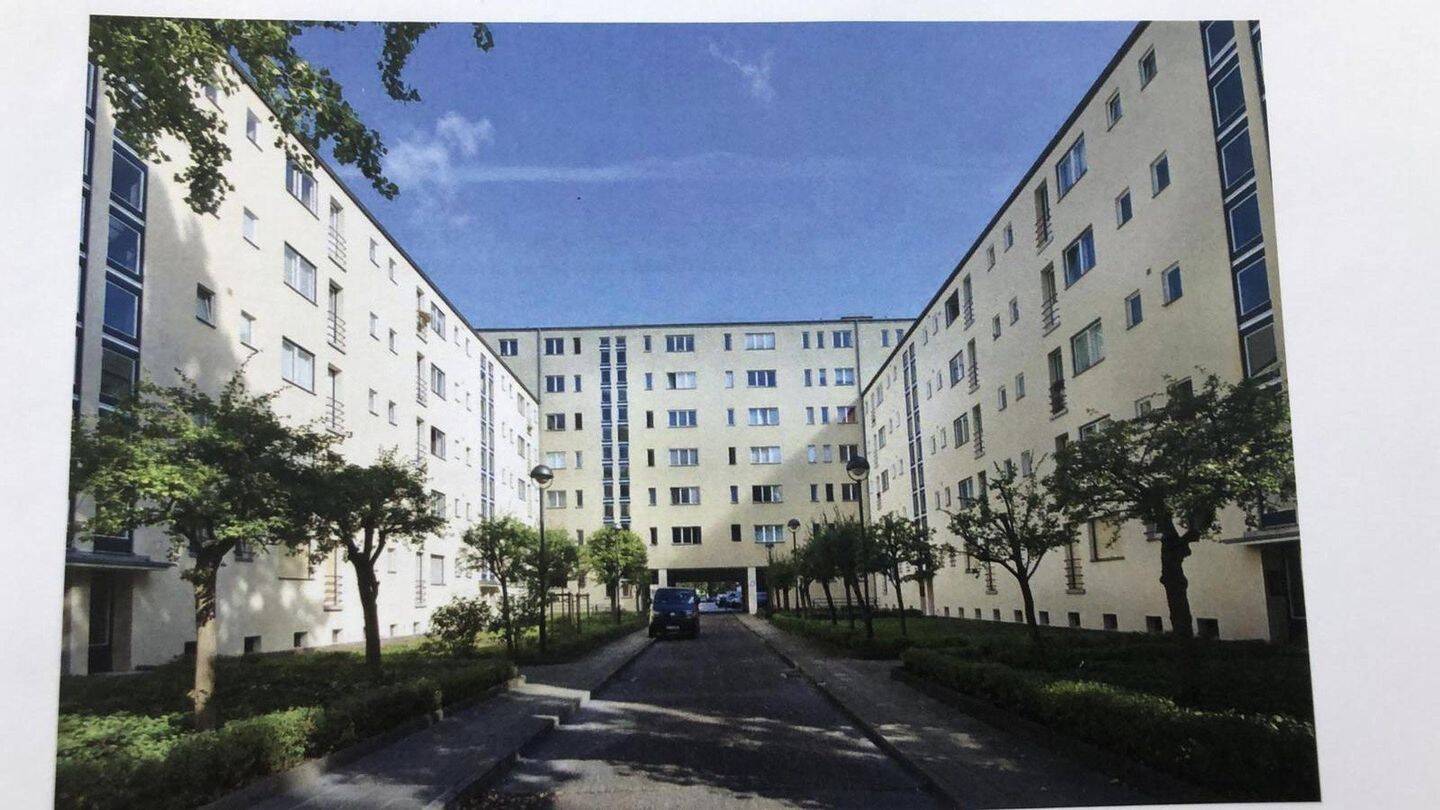 1.5 room apartment on Kurfürstendamm, 10709 Berlin (Charlottenburg-Wilmersdorf Charlottenburg Halensee Wilmersdorf)